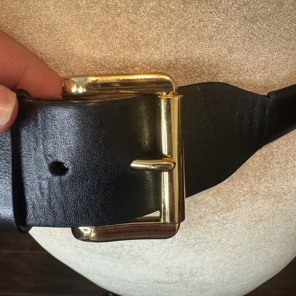 Worth Leather Black and White Belt - Picture 7 of 9